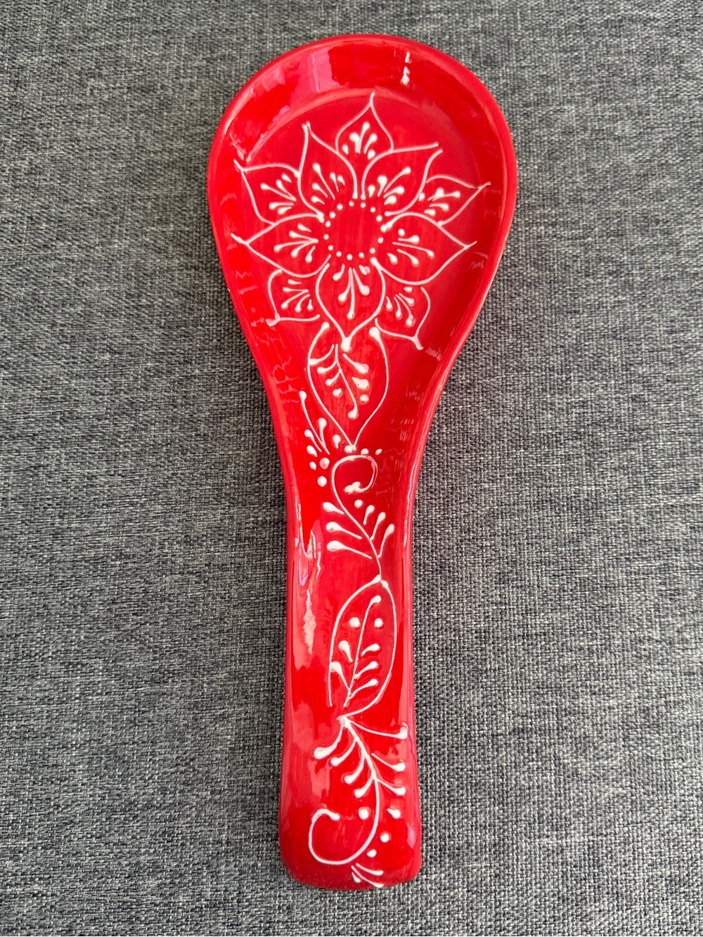 Red and White Floral Glazed Ceramic Spoon Rest Textured Handpainted Spain Scroll